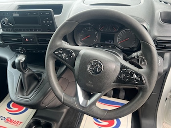 Used Vauxhall Combo 2020 for sale - 75627414: Photo