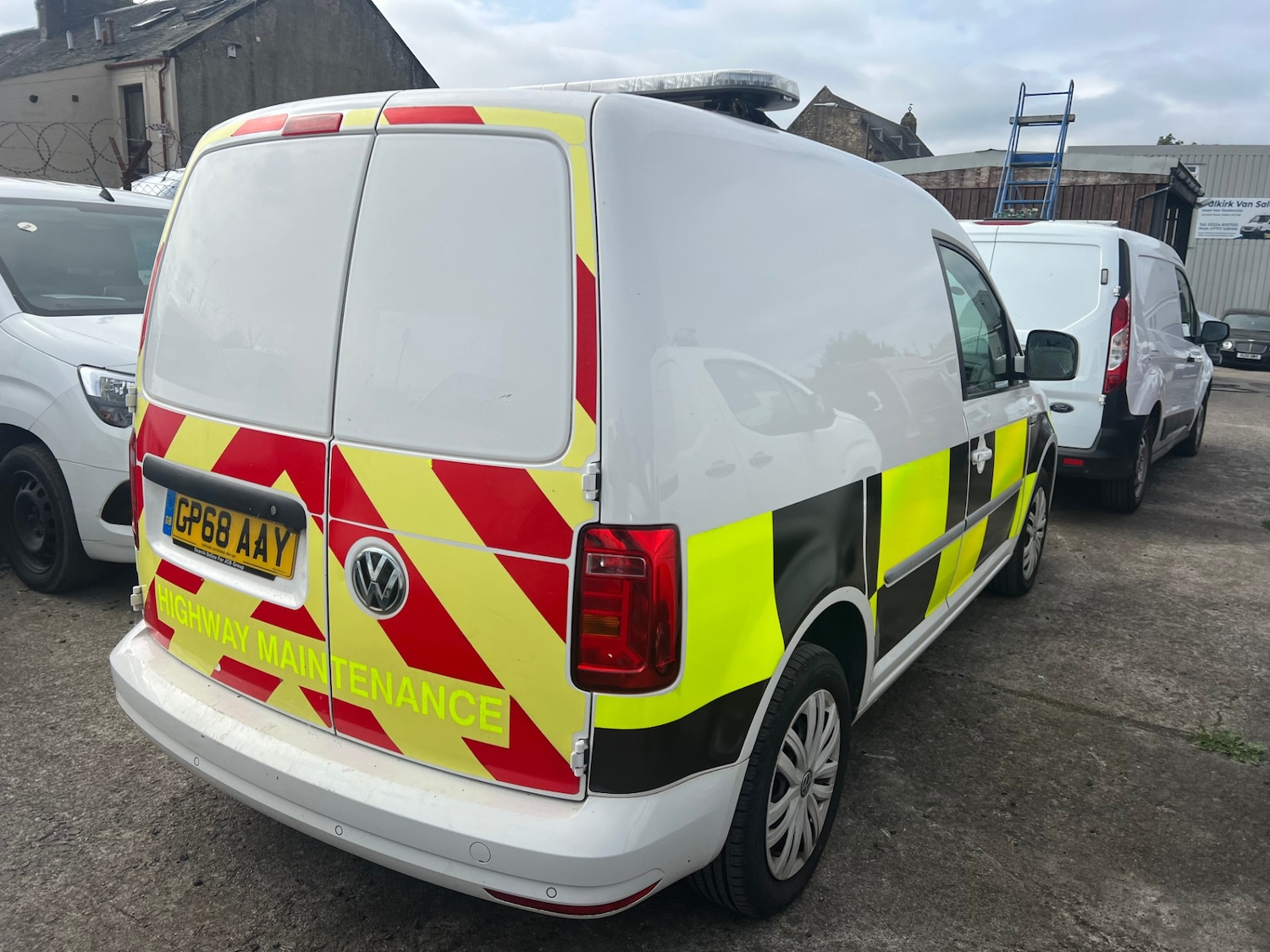 Used Volkswagen Caddy 2019 for sale - 76411969: Photo 2