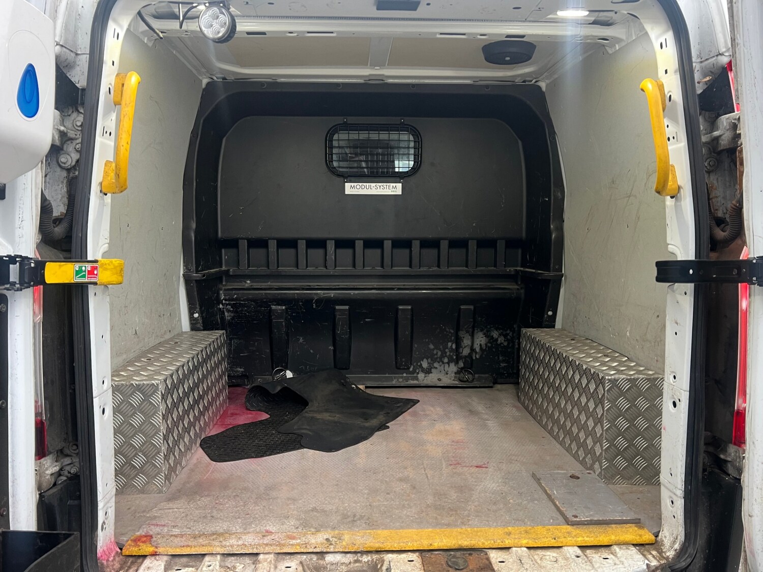 Used Ford Transit Custom 2018 for sale - 77519833: Photo 3