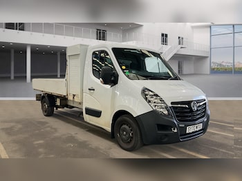 Vauxhall Movano feature image