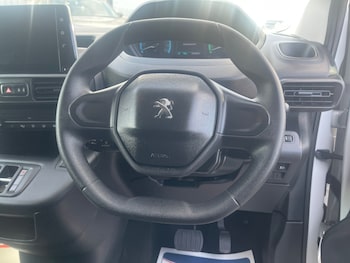 Used Peugeot Partner 2023 for sale - 79578336: Photo