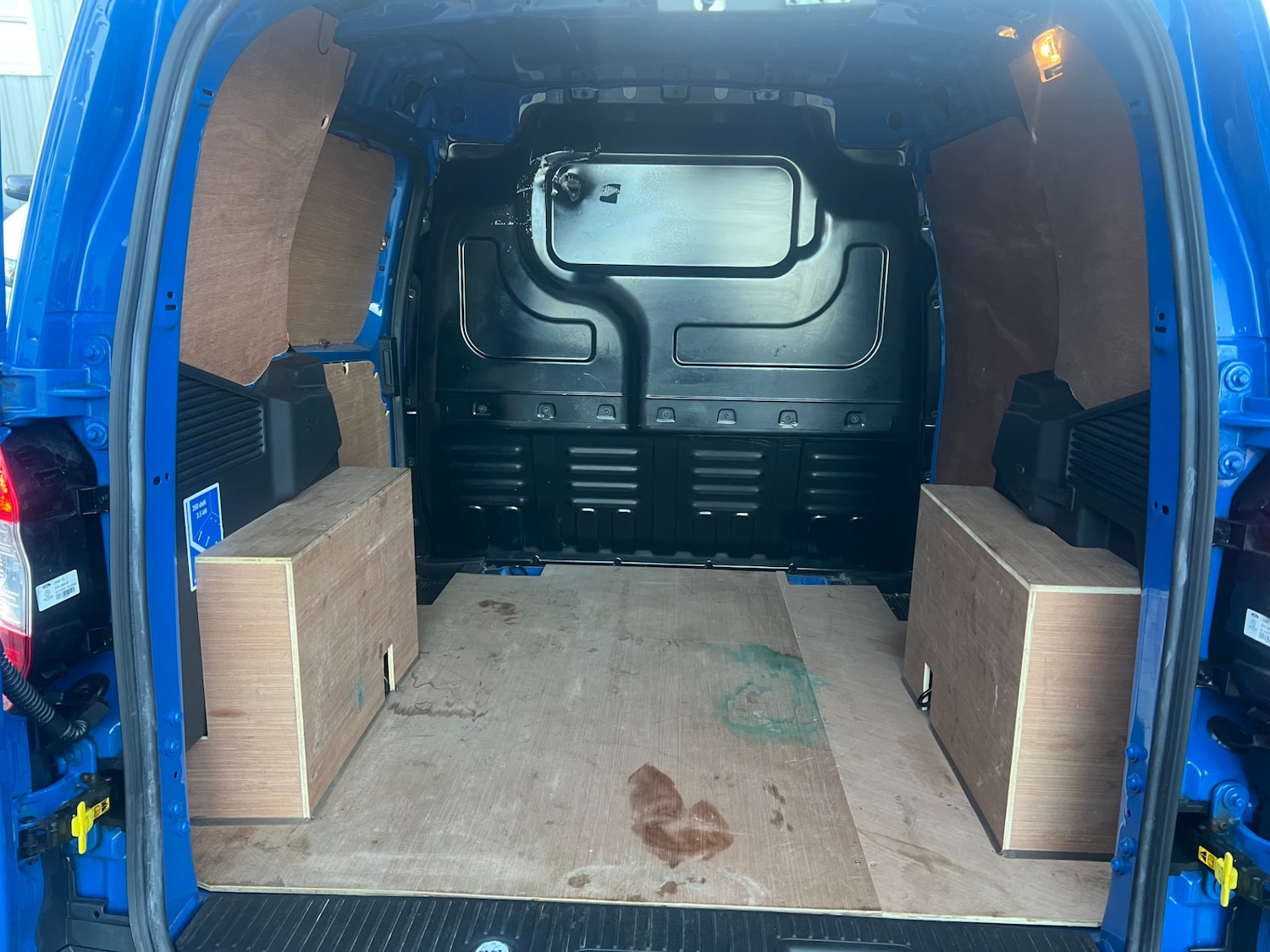 Used Ford Transit Courier 2020 for sale - 77457998: Photo 15