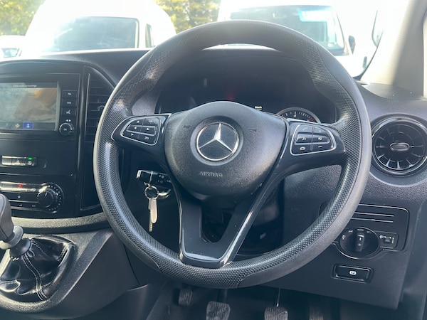 Used Mercedes-Benz Vito 2021 for sale - 76265327: Photo 3