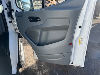 Used Ford Transit 2018 for sale - 78148563: Photo