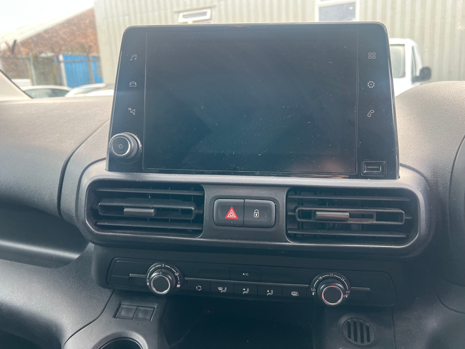 Used Vauxhall Combo 2022 for sale - 77943597: Photo 4