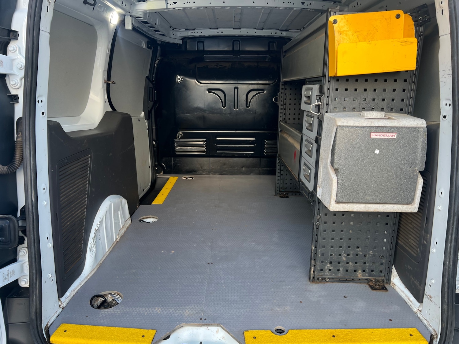 Used Ford Transit Connect 2020 for sale - 77648472: Photo 7