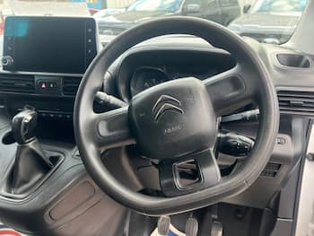 Used Citroen Berlingo 2020 for sale - 79802297: Photo