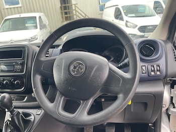 Used Vauxhall Vivaro 2019 for sale - 78743219: Photo