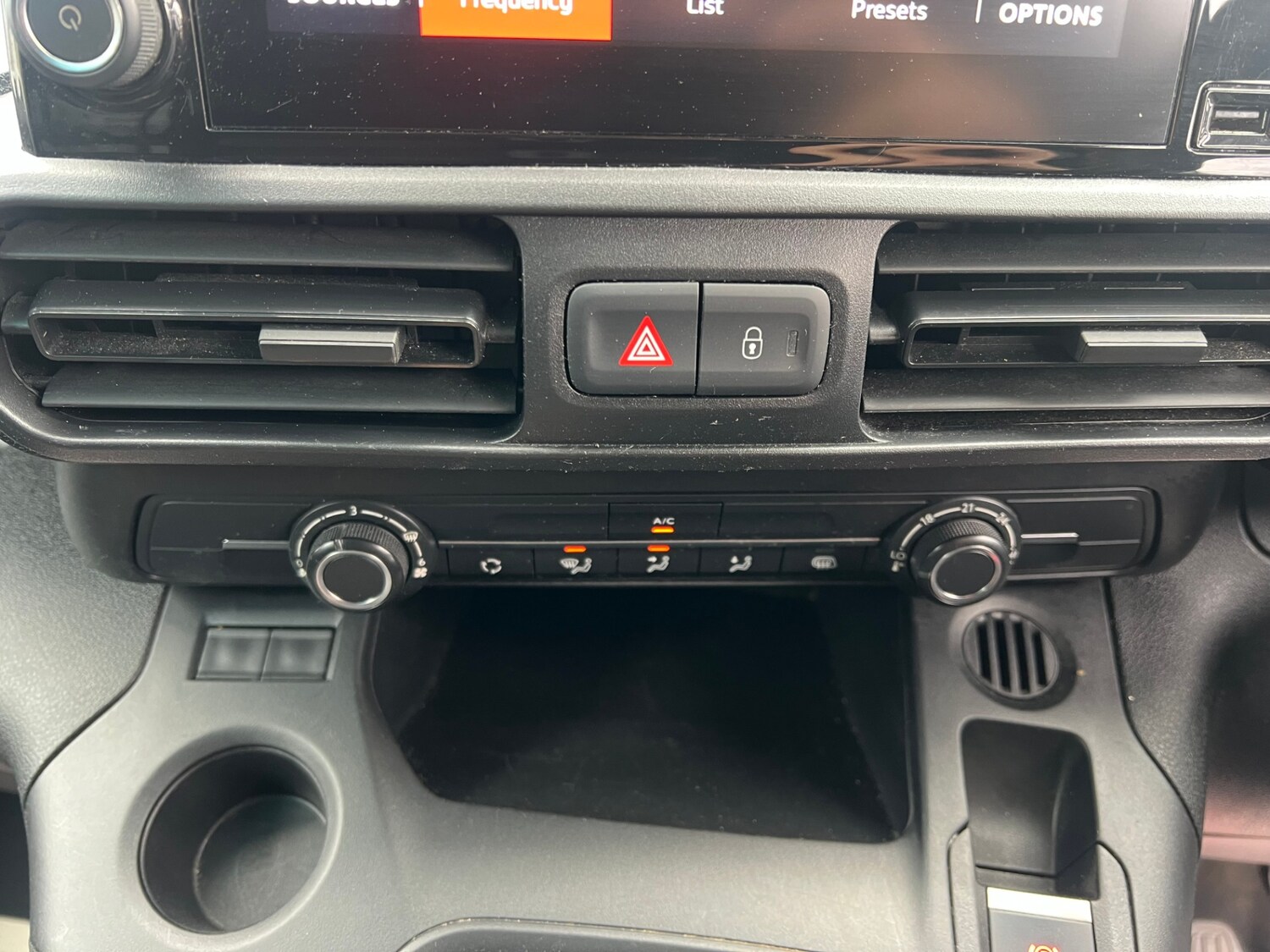 Used Citroen Berlingo 2020 for sale - 77810314: Photo 9