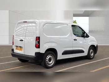 Used Citroen Berlingo 2023 for sale - 79140700: Photo