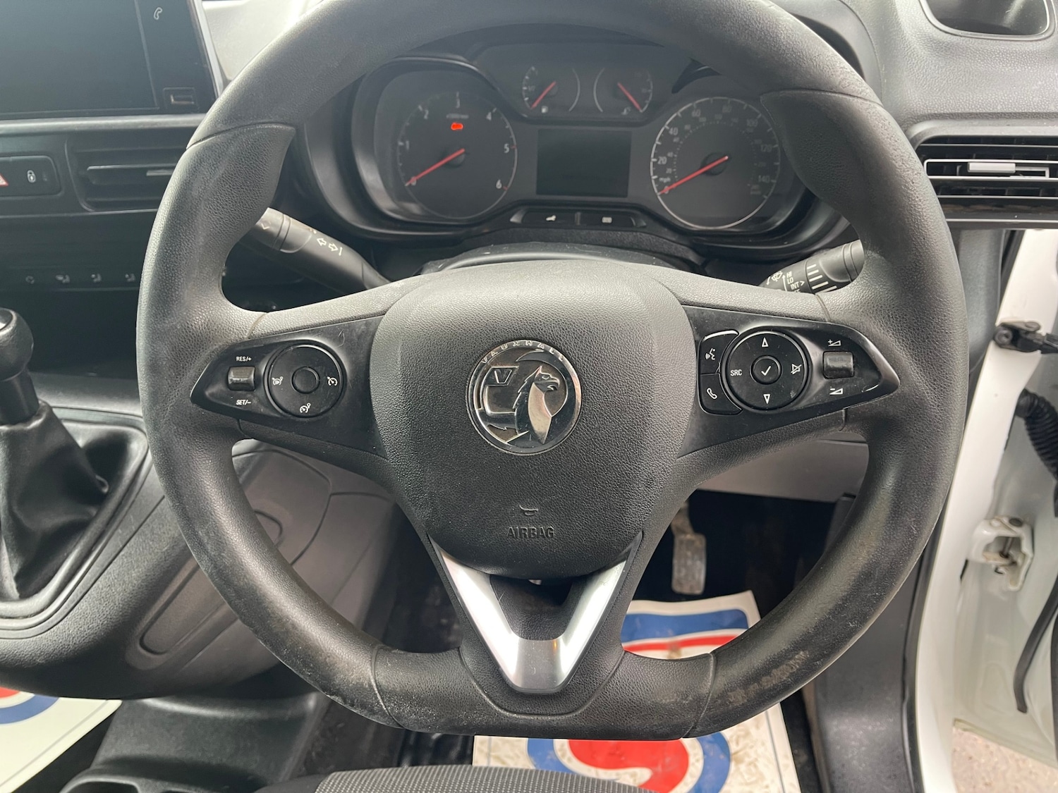 Used Vauxhall Combo 2019 for sale - 78148585: Photo 3
