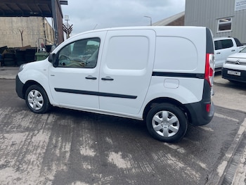 Used Renault Kangoo 2020 for sale - 79030111: Photo