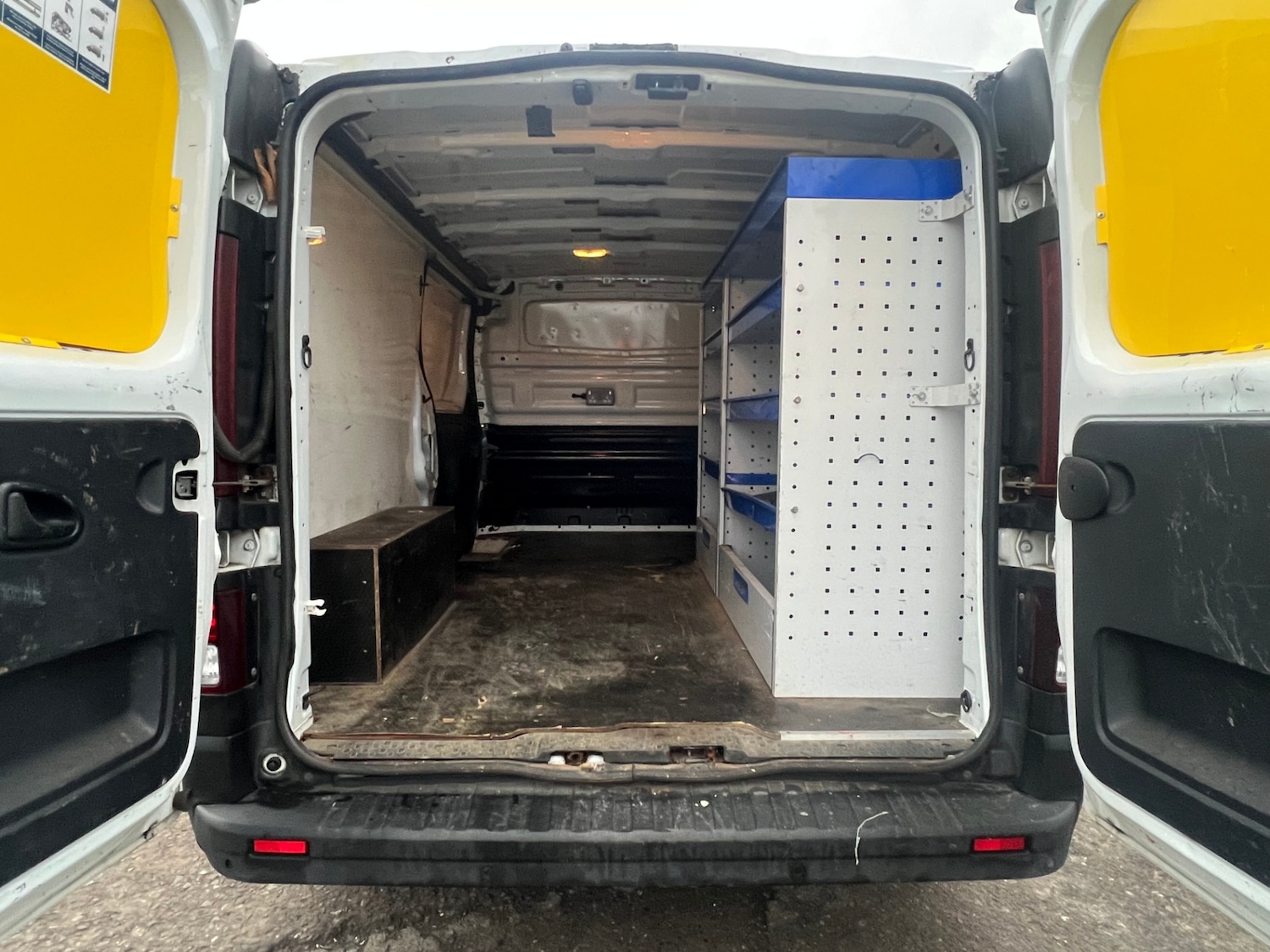 Used Vauxhall Vivaro 2017 for sale - 77772500: Photo 10