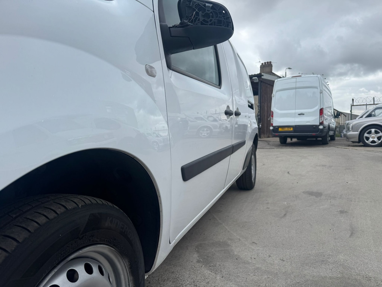 Used Renault Kangoo 2019 for sale - 77023765: Photo 4