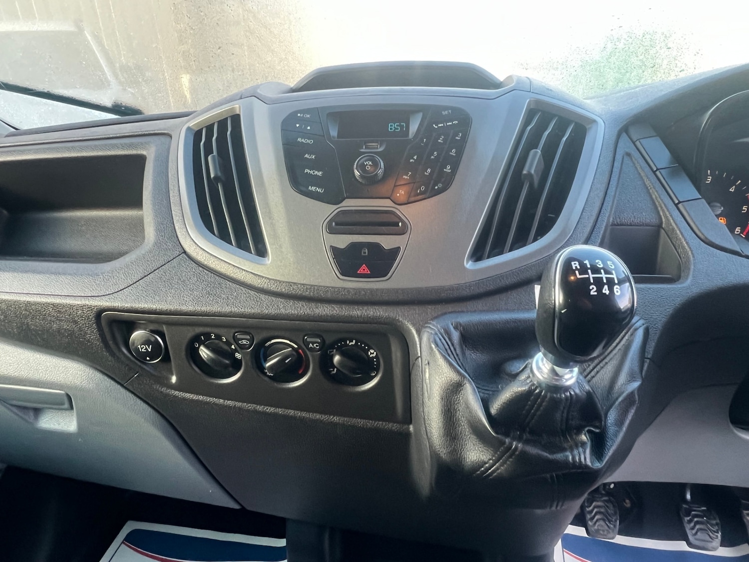 Used Ford Transit 2019 for sale - 78103812: Photo 2