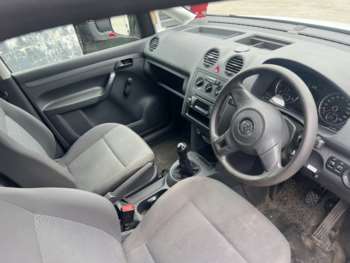 Used Volkswagen Caddy 2015 for sale - 75117621: Photo