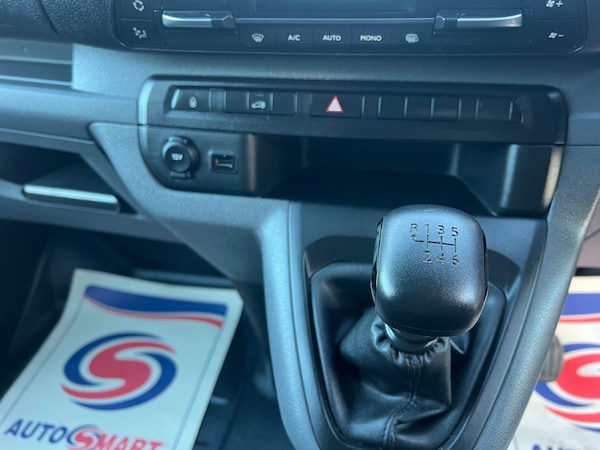 Used Vauxhall Vivaro 2021 for sale - 76265433: Photo 12