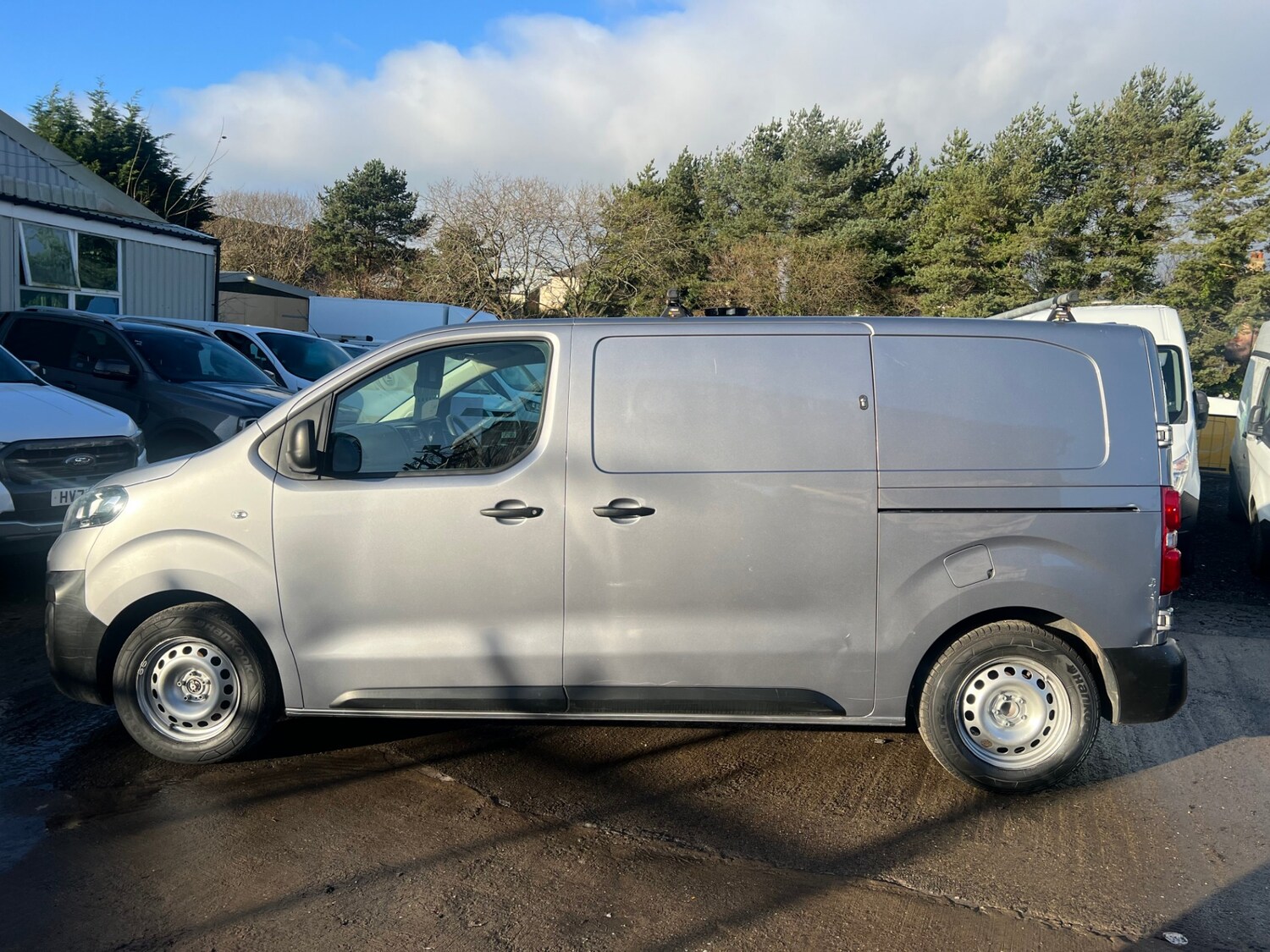 Used Vauxhall Vivaro 2021 for sale - 77414959: Photo 11