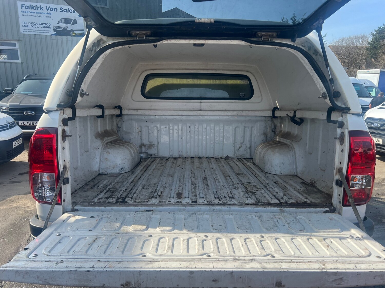 Used Toyota Hilux 2019 for sale - 78081975: Photo 6