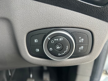 Used Ford Transit Connect 2021 for sale - 75627345: Photo
