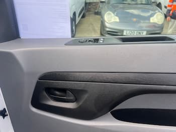 Used Vauxhall Vivaro 2022 for sale - 79685296: Photo