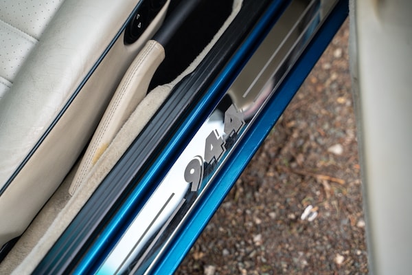 Used Porsche 944 1990 for sale - 73696758: Photo 58