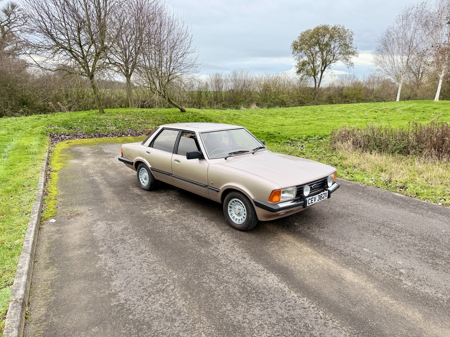 Used Ford Cortina 1982 for sale - 76713306: Photo 30