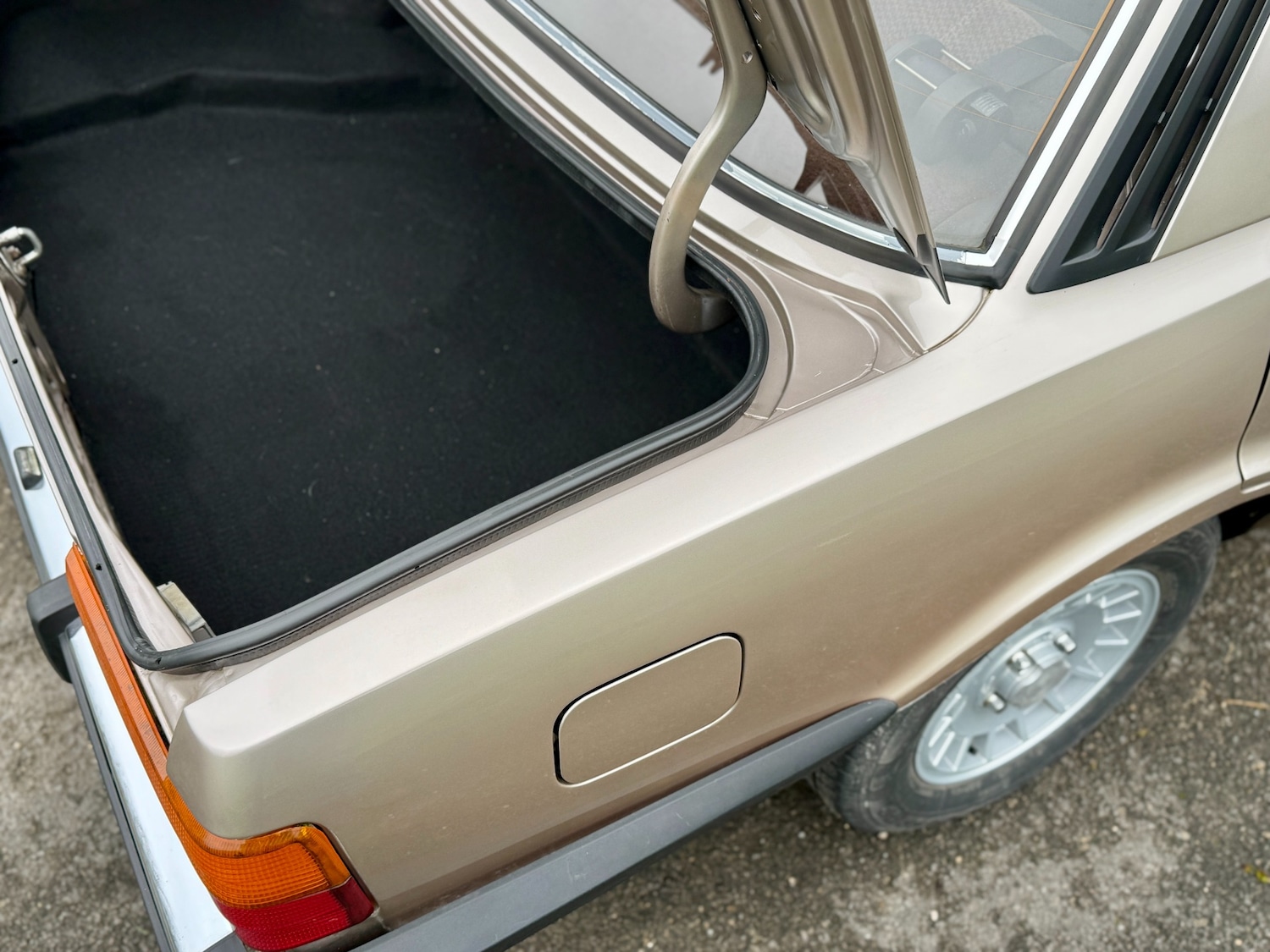 Used Ford Cortina 1982 for sale - 76713306: Photo 44