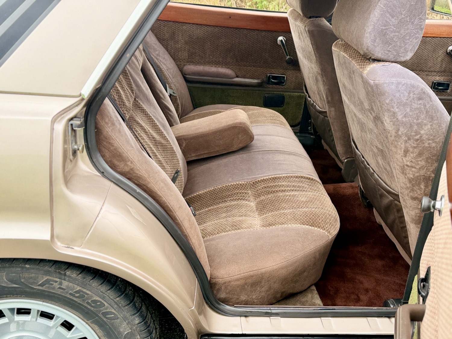 Used Ford Cortina 1982 for sale - 76713306: Photo 9