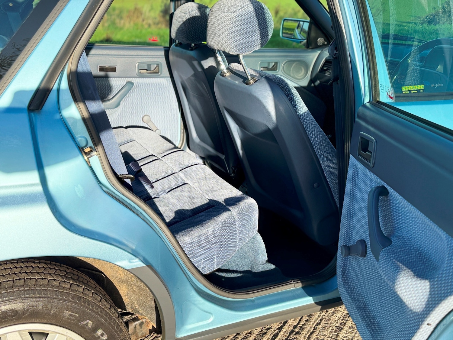 Used Ford Escort 1992 for sale - 76600159: Photo 27