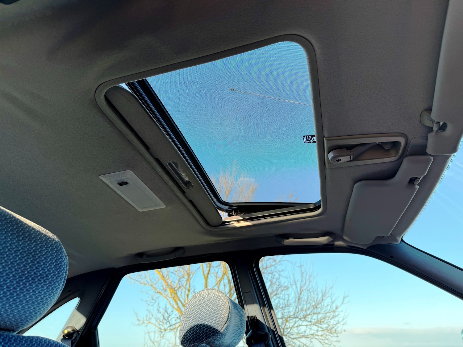 Used Ford Escort 1992 for sale - 76600159: Photo 38