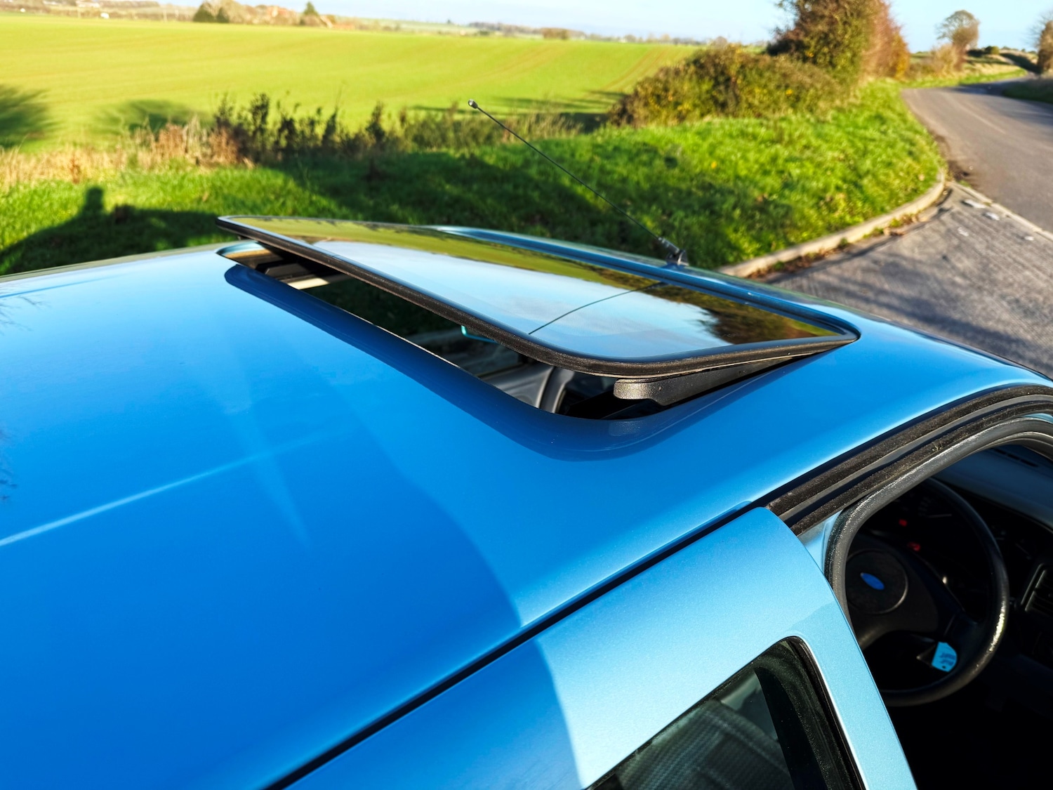 Used Ford Escort 1992 for sale - 76600159: Photo 39