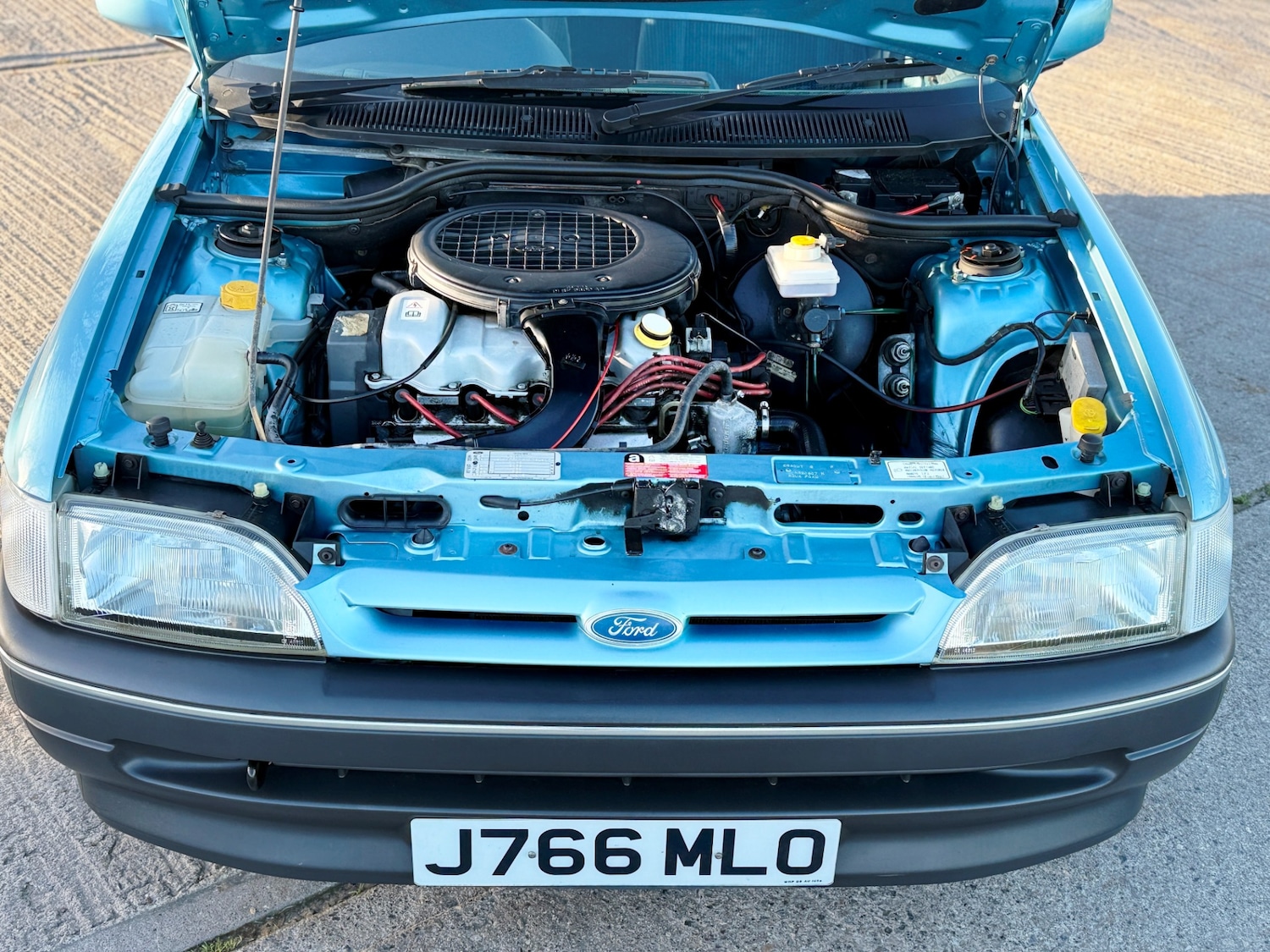 Used Ford Escort 1992 for sale - 76600159: Photo 40