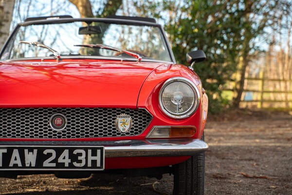 Used Fiat 124 Spider 2016 for sale - 71450465: Photo 10