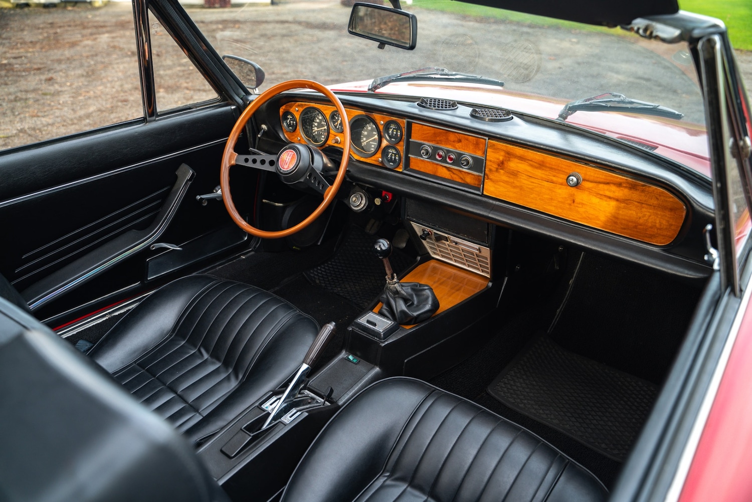 Vehicle 33