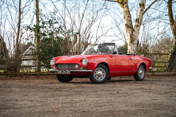 Used Fiat 124 Spider 2016 for sale - 71450465: Photo 5