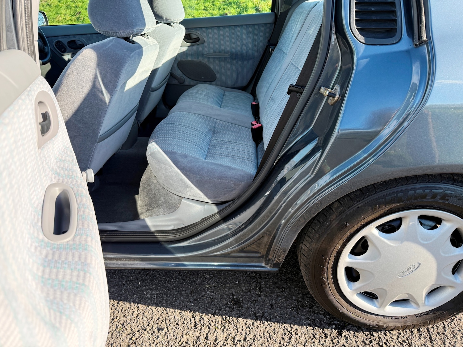 Used Ford Mondeo 1993 for sale - 77569809: Photo 17