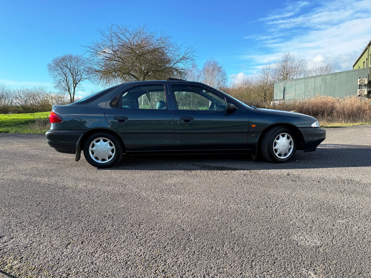 Used Ford Mondeo 1993 for sale - 77569809: Photo 34