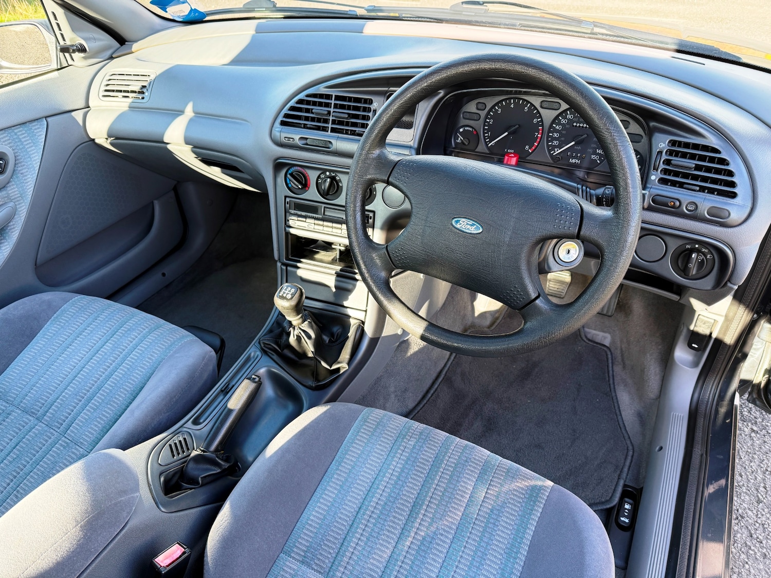 Used Ford Mondeo 1993 for sale - 77569809: Photo 9