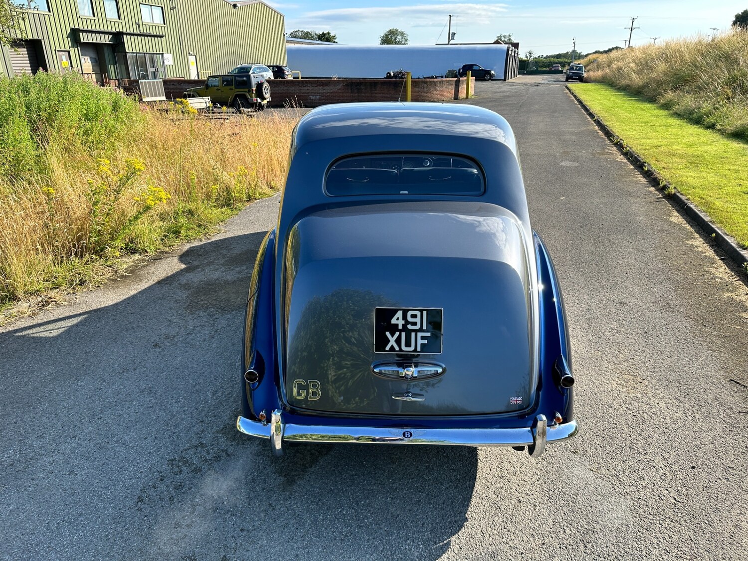 Vehicle 21