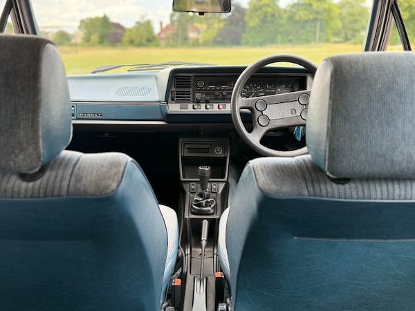 Used Volkswagen Passat 1988 for sale - 75097520: Photo 31
