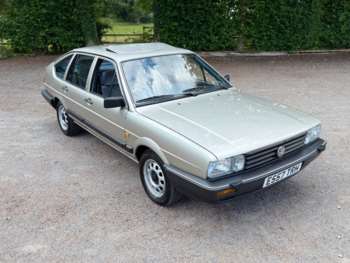 Used Volkswagen Passat 1988 for sale - 75097520: Photo