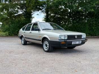 Used Volkswagen Passat 1988 for sale - 75097520: Photo