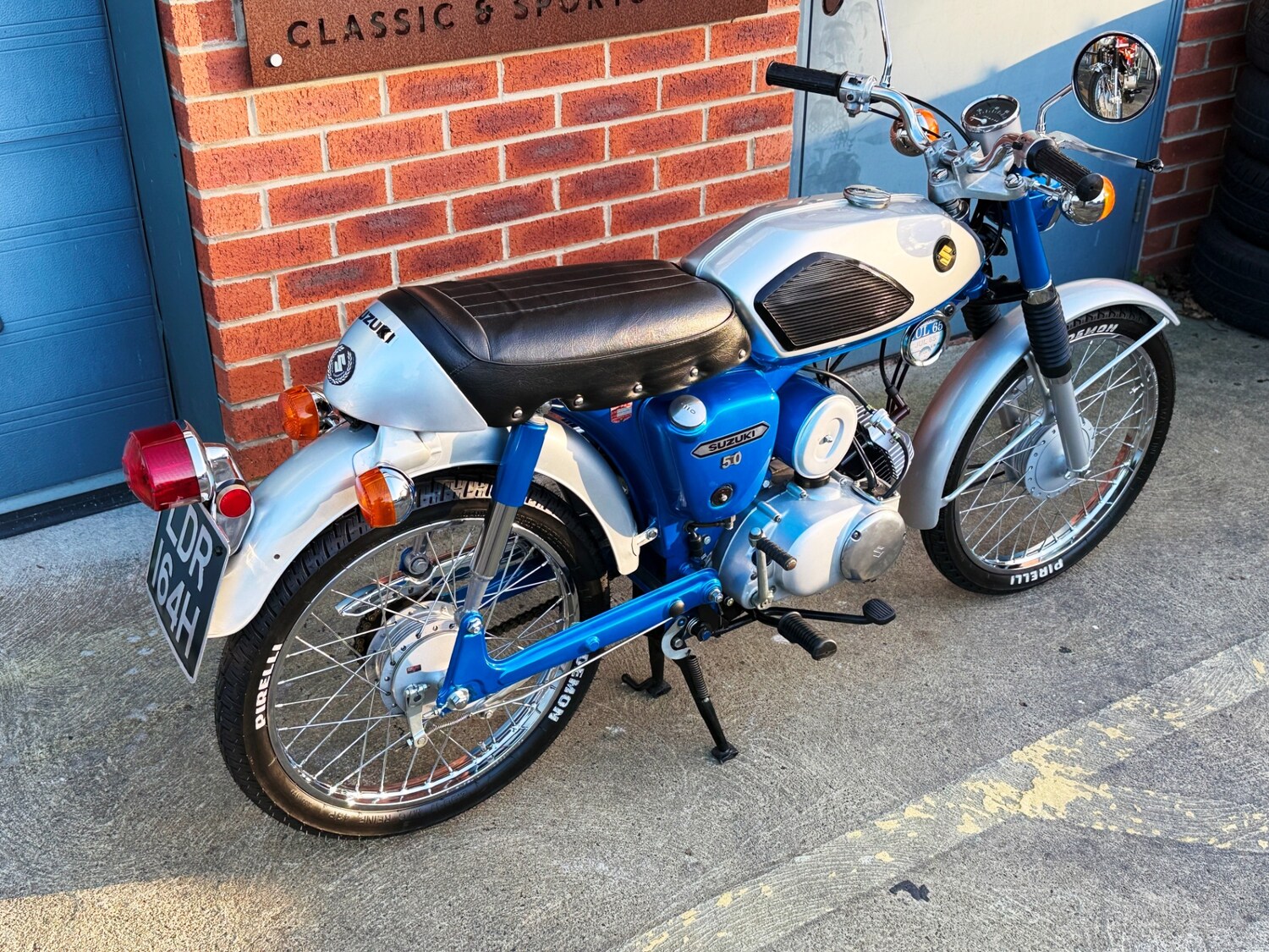 Suzuki AS50