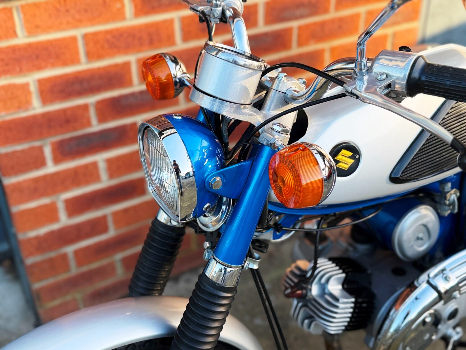 Suzuki AS50