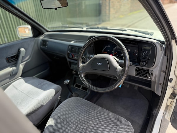 Used Ford Orion 1988 for sale - 74399577: Photo 19