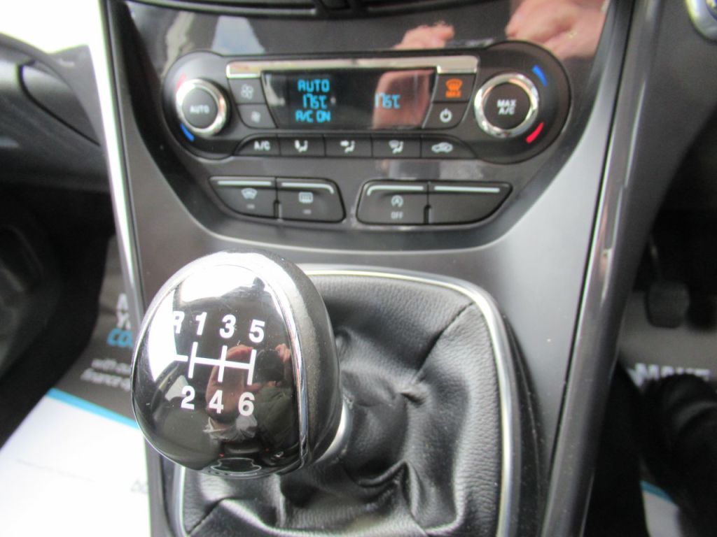 Used Ford Kuga 2015 for sale - 76080034: Photo 16