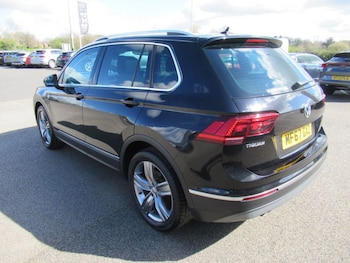 Used Volkswagen Tiguan 2017 for sale - 78043851: Photo