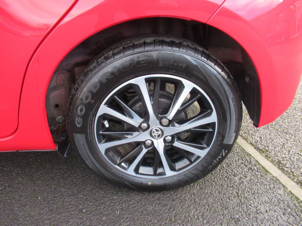 Used Toyota Yaris 2018 for sale - 77152781: Photo 12