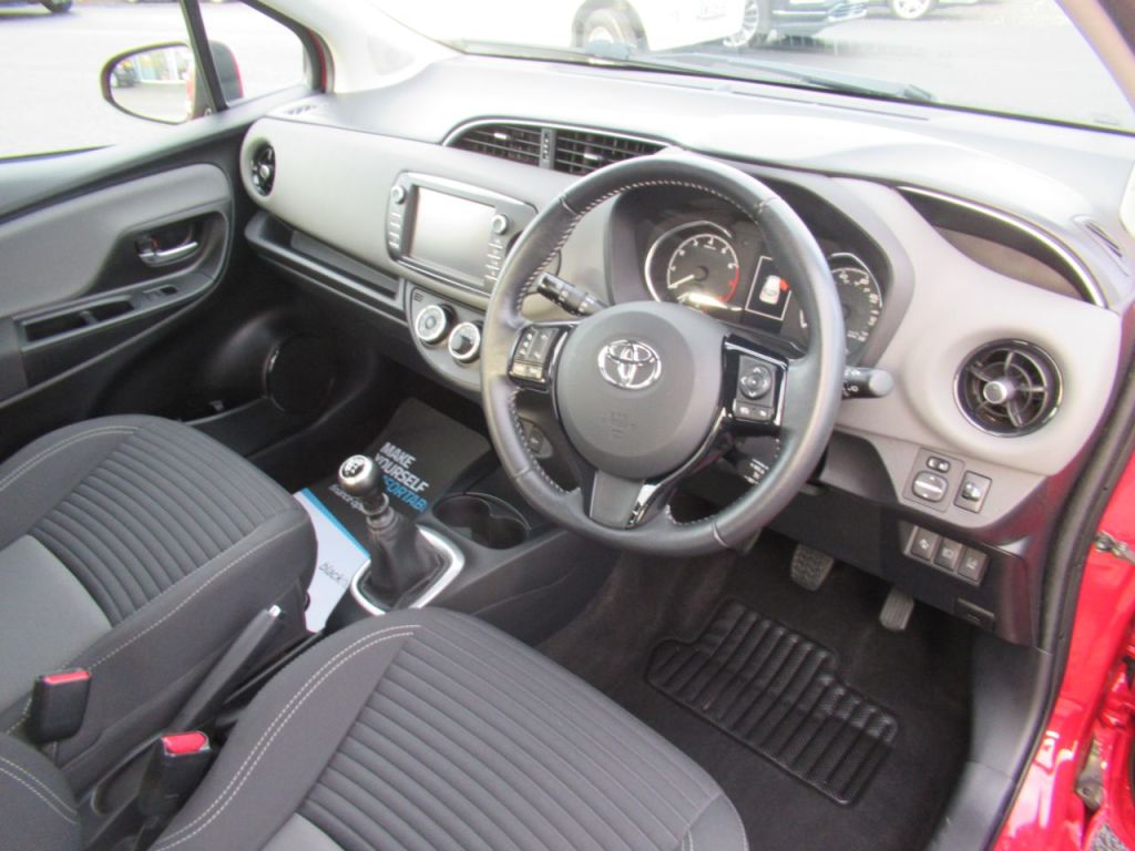 Used Toyota Yaris 2018 for sale - 77152781: Photo 14